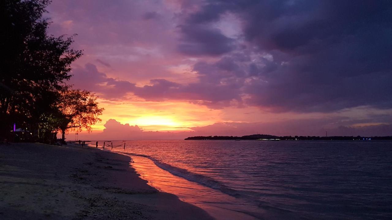 El Jardin De Shambala Hotel Gili Air Exterior photo